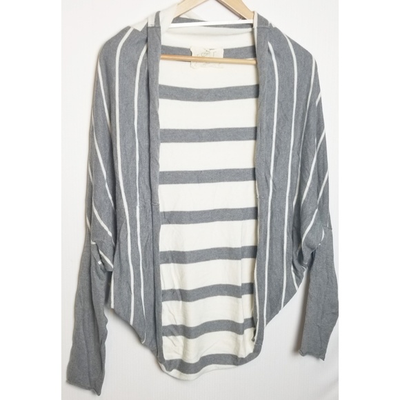 LOFT Sweaters - Loft Lounge medium open front dolman sweater